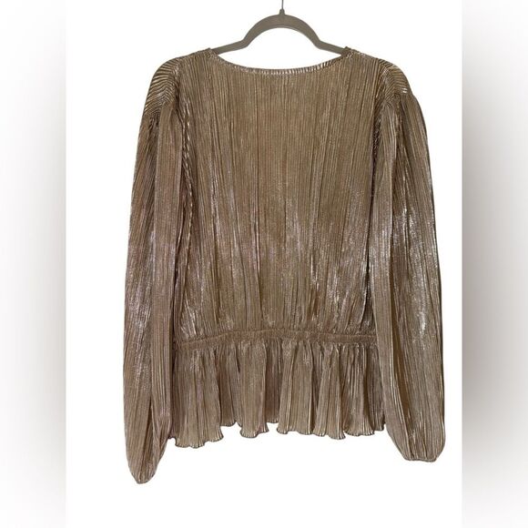 On 34th Plissé Surplice-Neck Peplum Top Women’s Large Gold Shimmer Metallic - Picture 8 of 9
